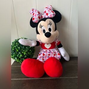 Minnie Mouse Stuffed Animal Hearts Valentines Sweetheart Large Plush